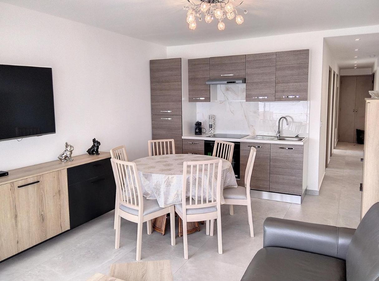 De La Appartement *